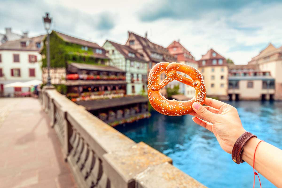 Visiter Strasbourg, Bretzel à la Petite France