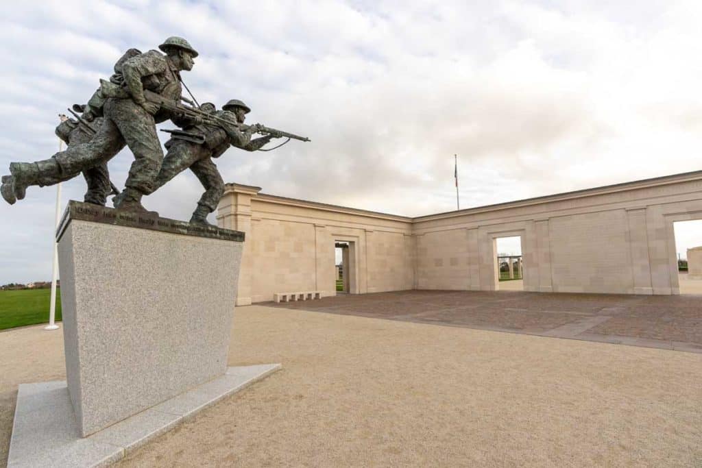 Statue des 3 soldats britanniques à Ver-sur-Mer